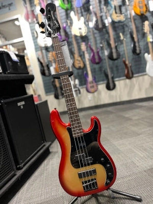 Squier Contemporary Active Precision Bass 2