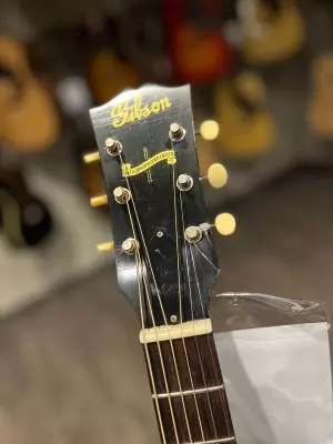 GIBSON 1942 BANNER J-45 LIGHT AGED 2