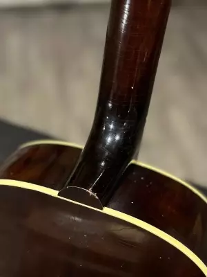 GIBSON 1942 BANNER J-45 LIGHT AGED 2