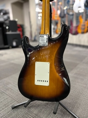 Store Special Product - FENDER AV II 57 STRAT MN 2TS W/CS