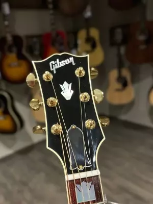 GIBSON SJ-200 STD TRIBURST 2