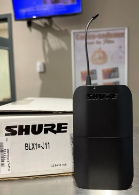 SHURE WIRELESS BODYPACK TRANSMITTER