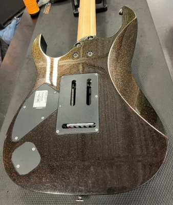 IBANEZ RG1570 PRESTIGE MIRAGE RED 3