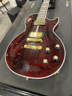 Gibson LesPaul Supreme Wine Red 2