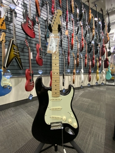 FENDER AM PRO STRATOCASTER