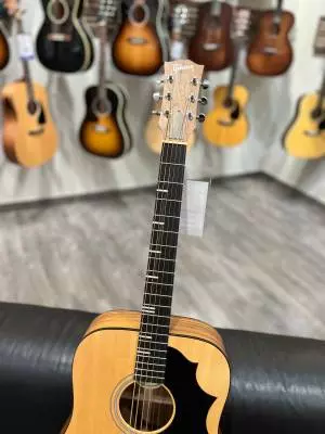 GIBSON G-BIRD ANTIQUE NATURAL 2