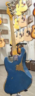 Fender Custom Shop JazzBass 1961 Heavy Relic 4