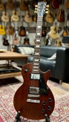 GIBSON LESPAUL STUDIO 2007 WORN BROWN 2