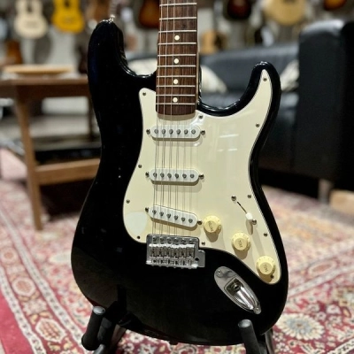 FENDER STRATOCASTER MIM 1996