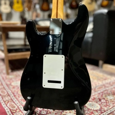 FENDER STRATOCASTER MIM 1996 3