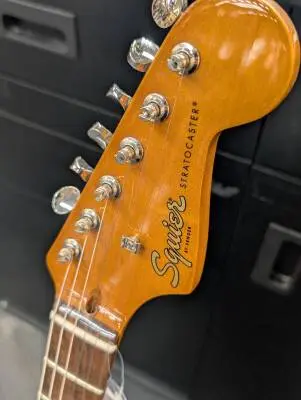 Squier - 037-4010-500 2