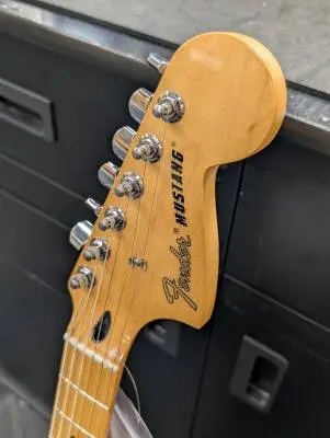 Fender - 014-4042-547 2