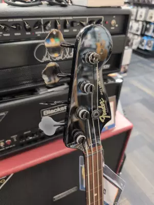 Fender Jazz Bass Special Japan (avec hipshot) 2