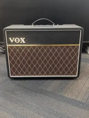 Store Special Product - Vox - AC10C1