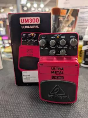 Store Special Product - Behringer - UM300