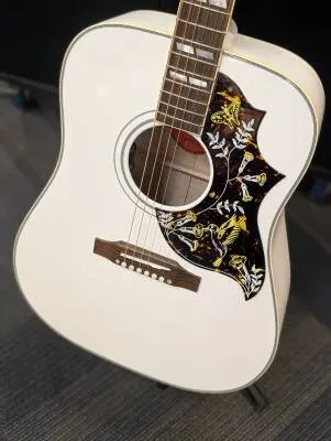 Gibson Custom Shop Hummingbird Maple Alpine White *BLEMISH ON THE FINISH* 2