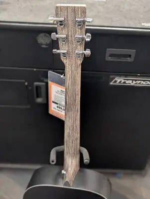 Martin Guitars - DX JOHNNY CASH 2