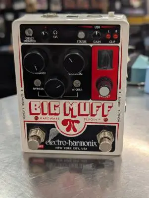 Electro-Harmonix - BIG MUFF PLUGGIN