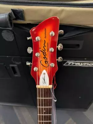 Godin Guitars DORCHESTER 2