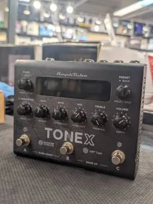 Store Special Product - IK Multimedia - TONEX