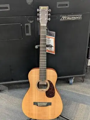 Martin Guitars - LX1