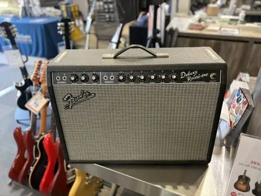 Fender - '65 Deluxe Reverb