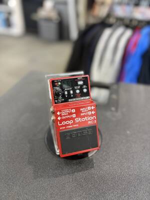 BOSS RC-3LS - Loop Station | Long & McQuade