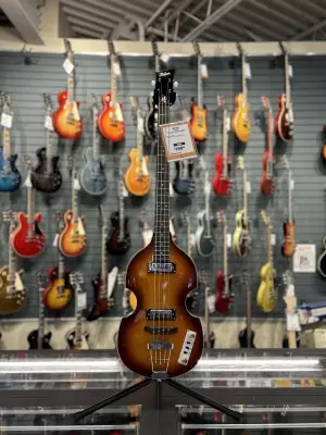 Hofner B Bass Hi Series