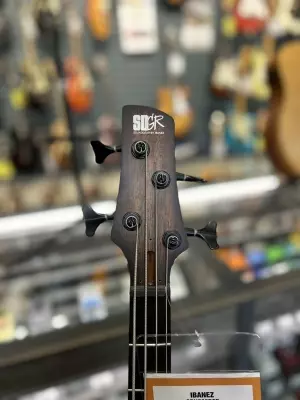 Ibanez - Semi Hollow 5 String Bass 3