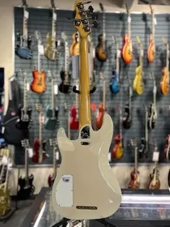 Godin Shifter 5 Bass - Transparent Cream 4