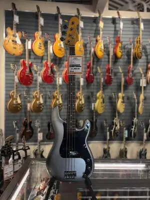 Fender - AM Pro II P Bass