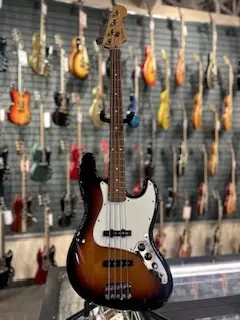 Fender Player J-Bass 3 Tone Sunburst