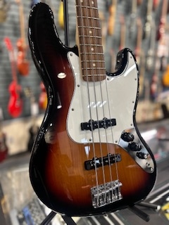 Store Special Product - Fender Player J-Bass 3 Tone Sunburst