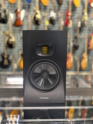 ADAM Audio - AD-T7V