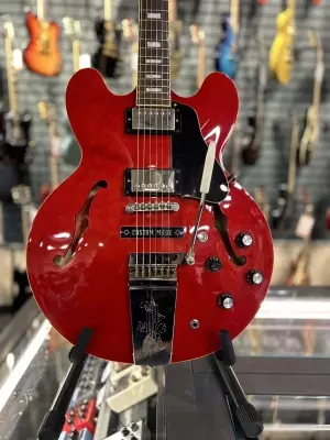 Epiphone Signature Joe Bonnamassa ES-335 2