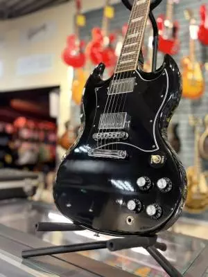 Gibson - Standard SG in Ebony 2