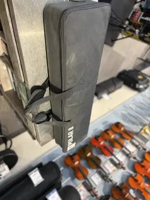 HK Polar 8 Top Single 2