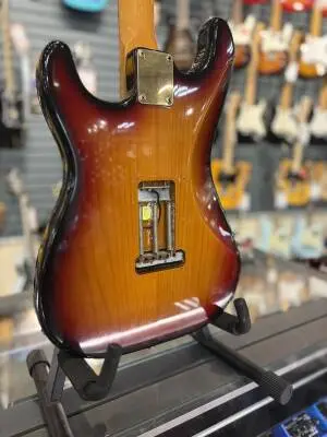 Fender - SRV Strat 2
