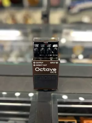 BOSS - Octave Pedal
