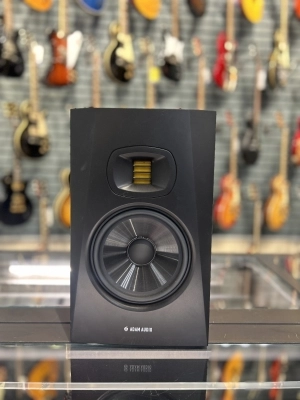 ADAM Audio - AD-T7V