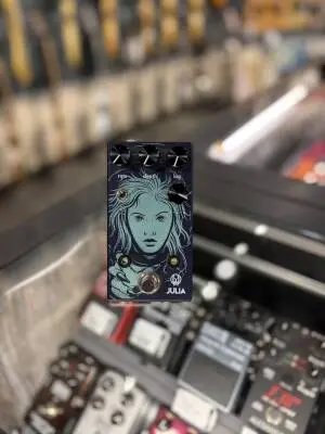 Walrus Audio - JULIA V2 Chorus/Vibrato