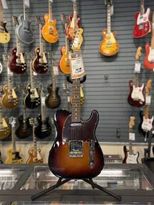 Fender - American Pro II Tele