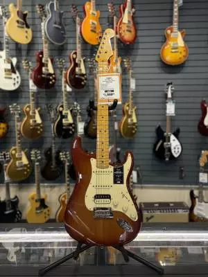 Fender - Am Pro II Strat