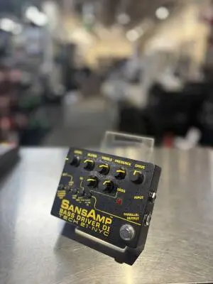 Store Special Product - Tech 21 - Bass Driver V2