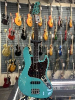 Store Special Product - Fender American Vintage II 66 J bass