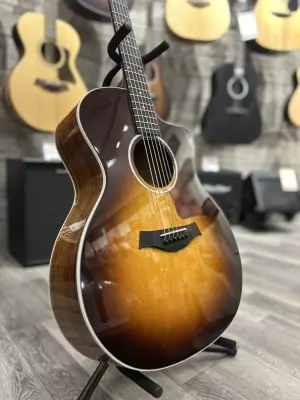 Taylor Guitars - 214CE-Sunburst DLX 17 Grand Auditorium 2