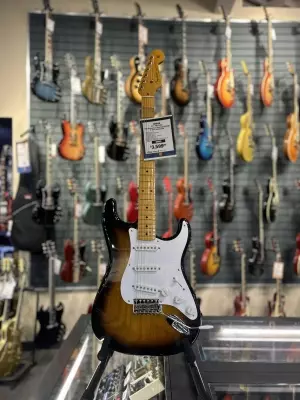 Fender 70th Anniversary American Vintage II 1954 Stratocaster, Maple Fingerboard with Case - 2-Color Sunburst