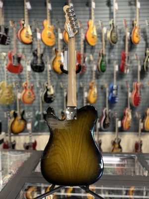 G&L ASAT Special Semi-Hollow 3