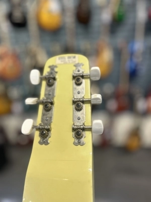 Guyatone 60's Lap Steel 5