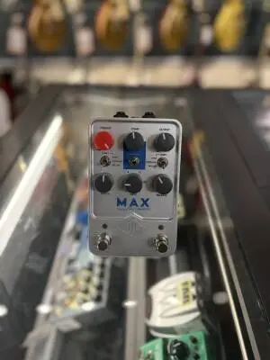 Universal Audio - Max Preamp and Dual Compressor